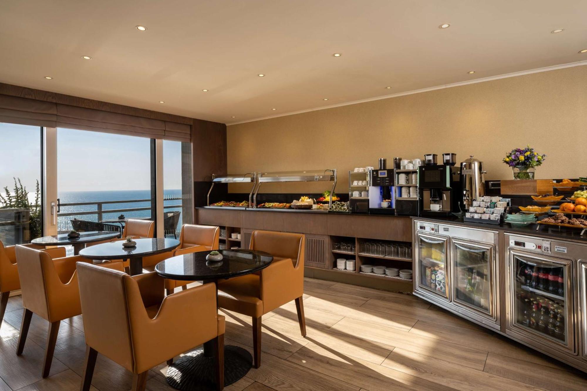 Отель The Vista At Hilton Тель-Авив Экстерьер фото